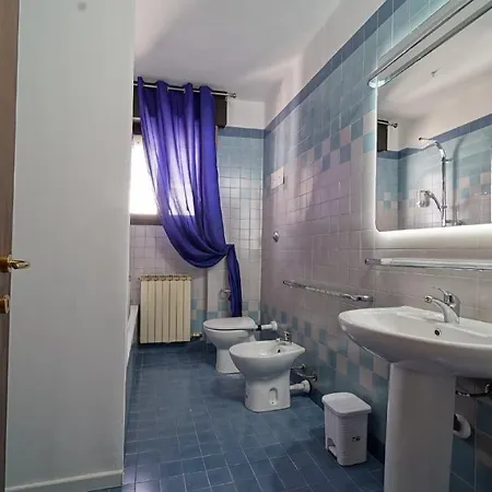 Vitti's 2 - Cittadella B&B 베로나