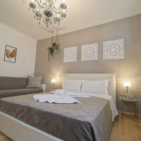 Vitti's 2 - Cittadella 3* 베로나